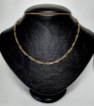 Cordão em elos de corrente em ouro amarelo 14 k . Peso. 10,2 gr Med. 39 cm