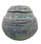 Vaso em ceramica vitrificada dos anos 70 , marcas no fundo. Med. 30 x 30 cm alt