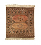 Tapete persa. Med. 76 x 75 cm