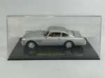 Ferrari 250 GTE 2+2 - Carro miniatura escala 1/43 Ferrari Collection. Caixa e base originais. Carro de coleção em metal com partes em plástico injetado