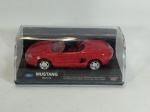Mustang Mach III - Carro de coleção miniatura fabricado pela Newray na escala 1/43. Embalagem original. Diecast com partes em plástico injetado