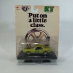 1968 Mercury Cougar R-code - Carro de coleção miniatura Diecast. Fabricado pela M2 na escala 1/64. Embalagem original lacrada