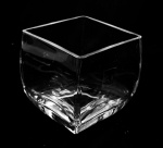 Pequeno vaso em cristal - 10x10x10cm.