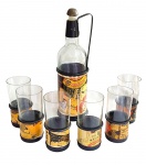 Conjunto de licoreira com 7 peças em vidro com suporte de metal - sendo 1 GARRAFA MUSICAL 36x11 cm  e 6 copos 15x07 cm - um dos copos com pequena lasca na borda.