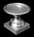 Base em alumínio polido - 15x19 cm.