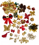 NATALINO - Lote composto por Aprox 60 enfeites em plástico, tecido e material natural - 12x09 cm o maior e 05x05 cm o menor. (3)