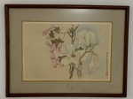 Arte Oriental com ideograma e selo vermelho - Desenho provavelmente litogravura ou xilogravura de florais. Med. 61,5 cm x 47,5cm com moldura e proteção de vidro.
