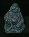 Estatueta em resina azul transparente representando Sidarta Gautama (popularmente conhecido como BUDA) - Med. 6 cm