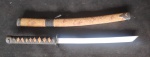 Interessante Espada katana de origem japonesa, maior comprimento 72cm, item decorativo,  apresenta marcas do tempo,