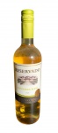 O Vinho Branco Concha y Toro, é importado de diferentes regiões do Chile e a marca é líder de vinhos importados no Brasil. O vinho Reservado Sauvignon Blanc, harmoniza com diferentes pratos ou degustar em momentos especiais, acompanhado(a) ou sozinho(a), com sabores gustativos de pêssego, lima, maçã verde com notas olfativas de palhinha e relva. Da região Vale Central para o mundo, o vinho é seco com 750ml, ideal para qualquer hora do dia ou da noite, combina muito bem com aves, frutos do mar e queijos. Possui 12,5% de teor alcoólico, com fechamento em rosca, e com coloração amarelo verde pálido e brilhante. Além disso, é importante lembrar que a venda de bebidas alcoólicas é proibida para menores de 18 anos. Beba com moderação. E se for dirigir não beba.