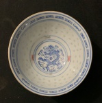 Tigela de coleção vintage de Porcelana chinesa decoração grão de arroz com policromia. Diâmetro 11cm - altura 5cm