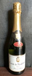 Vinho espumante branco brut Comte de Neufchatel. - sem garantia da salubridade.