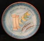 Prato de Cerâmica colecionável do Restaurante Boa Esperança pintado à mão com 26cm de diâmetro. Oportunidade única para completar sua coleção.