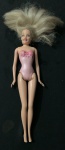 Boneca Barbie da Mattel manufatura Indonésia. Alt.29cm
