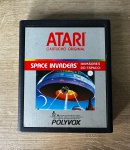 ATARI 2600 - SPACE INVADERS - Cartucho de jogo, FUNCIONANDO! - Para solicitação de mídias adicionais e esclarecimento de dúvidas, entrar em contato através do telefone (21) 99377-0652.