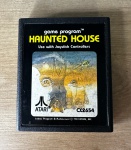 ATARI 2600 - HAUNTED HOUSE - Cartucho de jogo. FUNCIONANDO no momento, sem garantia futura - Para solicitação de mídias adicionais e esclarecimento de dúvidas, entrar em contato através do telefone (21) 99377-0652.