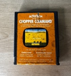 ATARI 2600 - CHOPPER COMMAND - Cartucho de jogo. FUNCIONANDO no momento, sem garantia futura - Para solicitação de mídias adicionais e esclarecimento de dúvidas, entrar em contato através do telefone (21) 99377-0652.