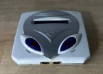 GEMINI - Alien Game - Console para vídeo game com 95 jogos na memória e slot para cartucho. FUNCIONANDO no momento, sem garantia futura. Acompanha fonte - Para solicitação de mídias adicionais e esclarecimento de dúvidas, entrar em contato através do telefone (21) 99377-0652.