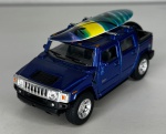 KINSMART- 2005 Hummer H2 SUT - Miniatura de carro em escala 1/40. Miniatura em metal com pneus de borracha e abertura de portas - med. aproximadamente 12,5 cm - Peça em bom estado de conservação, vendida no estado em que se encontra nas imagens.