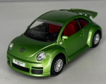 KINSMART- KT5058 - Volkswagen New Beetle RST - Miniatura de carro em escala 1/34. Miniatura em metal com pneus de borracha e abertura de portas - med. aproximadamente 13 cm - Peça em bom estado de conservação, vendida no estado em que se encontra nas imagens.