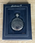 Gentleman Collection - Relógio de bolso, acondicionado na embalagem original - med. aproximadamente 4,7 cm de diâmetro - Peça em bom estado de conservação (Maquinário não testado, sem garantia de funcionamento).