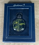 Gentleman Collection - Relógio de bolso, acondicionado na embalagem original - med. aproximadamente 4,3 cm de diâmetro - Peça em bom estado de conservação (Maquinário não testado, sem garantia de funcionamento).