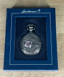 Gentleman Collection - Relógio de bolso, acondicionado na embalagem original - med. aproximadamente 4,7 cm de diâmetro - Peça em bom estado de conservação (Maquinário não testado, sem garantia de funcionamento).
