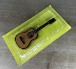 Salvat - Coleção de Instrumentos Musicais - Edição nº 62 - VIOLÃO DE 7 CORDAS - Escala 1/8 - med. 15 cm - Peça acondicionada na embalagem original LACRADA!