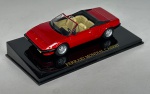 FERRARI Collection - Ferrari Mondial Cabrio - Escala 1/43 - Miniatura em metal com pneus de borracha, rica em detalhes. Acompanha base expositora - Peça em bom estado de conservação, vendida no estado em que se encontra nas imagens.