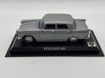 Auto Collection - Peugeot 404 - Escala 1/43 - Miniatura em metal com acabamentos em plástico e pneus de borracha. Acompanha base expositora - Peça em excelente estado de conservação, acondicionada em embalagem original LACRADA!