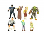 COLECIONISMO, sete (7) figuras plásticas articuladas e estáticas, reunindo personagens humanos, infantis, policiais, criaturas fantásticas e figuras de ficção, típicas de linhas de brinquedos das décadas de 1990 e início dos anos 2000, confeccionadas em material plástico, maior medindo 9,5cm e menor 6cm.