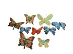 ESCULTURAS, lote com nove (9) esculturas representando borboletas de modelos, tamanhos, decorações e materiais distintos, sendo 3 em metal e 6 em madeira, maior medindo 17,5x21cm e menor 10x11cm.