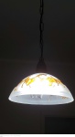 Luminária de teto em pasta de vidro  medindo a cúpula 23 cm de altura total  por 30 cm de diâmetro no bojo da cúpula,  em perfeito estado de conservação, pertenceu a coleção Joseph e Ottília Cristescu.