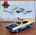 Matchbox DYM96664 1/43 Plymouth 1970 Road Runner New York State Police, metal fundido, conservado na embalagem original, perfeito.
