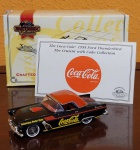Matchbox DYG08/B-M Ford Thunderbird  1955 Coca Cola 1/43, metal fundido, conservado na embalagem original.