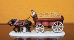 Heinz Hitch - Horse Wagon Profiles Department 56 edição limitada de 1999. Med.: 22x8cm