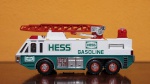 Hess 1996 Truck Toy Emergency Truck funciona com bateria (pilha), conservado na embalagem original, perfeito