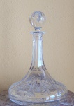 Decantar dito "Garrafa de navio" em cristal Bhoemia lapidado. Med.: