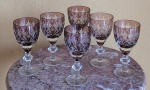 Seis cálices para vinho do porto emcristal tcheco overlay lapidado e lavrado, double ametista. Med.: 12cm