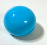 "OPALINA BACCARAT - FRANÇA SÉC XIX - RARO PRESPAPIER EM OPALINA BACCARAT AZUL COM A MARCA D'AGUA DA FAMOSA CRISTALERIA. MEDIDAS: 7 CM"