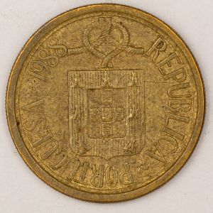 Numismática, PORTUGAL. Uma Moeda 10 Escudos 1988