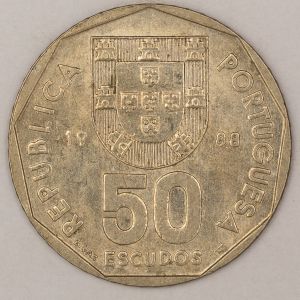 Numismática, PORTUGAL. Uma Moeda 50 Escudos 1988