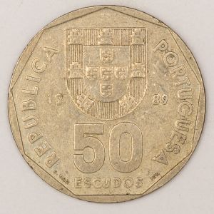 Numismática, PORTUGAL. Uma Moeda 50 Escudos 1989