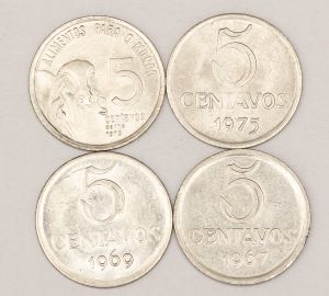 Numismática, Brasil. Lote com 4 moedas, sendo 5 CENTAVOS 1967, 5 CENTAVOS 1969, 5 CENTAVOS 1975, 5 CENTAVOS 1975