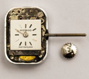 Máquina para mini relógio Movado Suíça 14x11mm + o pino