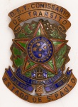 Numismática, Brasil. Antigo Distintivo de Comissário de Trânsito de São Paulo. Produzido em metal e esmalte. Maior comprimento. 5,5cm.  Década de 20/30.