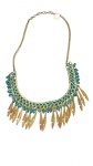 ACESSORIO FEMININO INDIANO- colar em metal  de 1  volta ornado por contas na cor verde , berloques em forma de folhas dourada , medindo aberto 51 cm