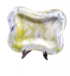 Belo centro de mesa em vidro trabalhado colorido. Peca artesanal, perfeito estado. Medindo  46 x 37 cm