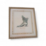 "Bottine Suedoise   "- desenho  aquarelado  da moda feminina do final do século XIX , medindo 39 x 32 cm    OBS : Moldura c/ vidro