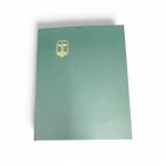 Excelente coleção de selos do Brasil abrangendo o período de 1976 a 1991, organizada em álbum, contendo emissões regulares, séries comemorativas e diversos blocos especiais. Conteúdo do lote: Emissões anuais organizadas cronologicamente Diversos blocos comemorativos Séries temáticas completas,  Selos comemorativos e especiais Anos 80 e início dos 90 bem representados , Temas presentes: Olimpíadas Futebol / Copas do Mundo Rock in Rio Preservação da Mata Atlântica Constituição Brasileira Fauna e Flora Arquitetura histórica Personalidades brasileiras Cultura e arte ,Datas comemorativas Estado de conservação: Material acondicionado em álbum Selos  bem conservados  aparentando Blocos íntegros(Conforme fotos do lote) Total 32 paginas e 830 selos aproximadamente  ( VEJA IMAGENS EXTRAS )